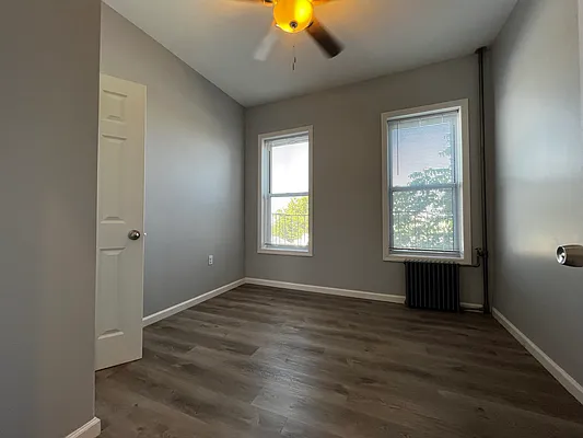 Rented by JB Mac Real Estate Inc. | media 16