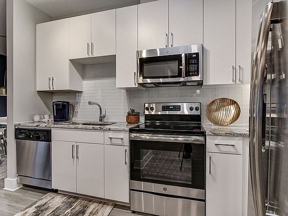4th image of 15250 Siesta Key Way #252