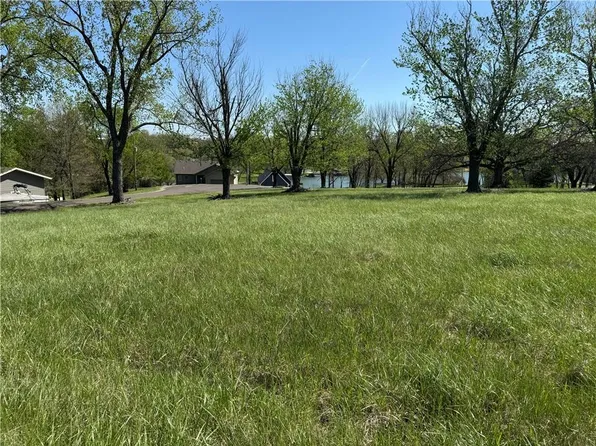 LOT 2500 Lake Viking Ter, Gallatin, MO 64640