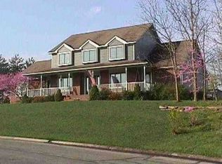 1222 Pembrooke Dr, Warrensburg, MO 64093