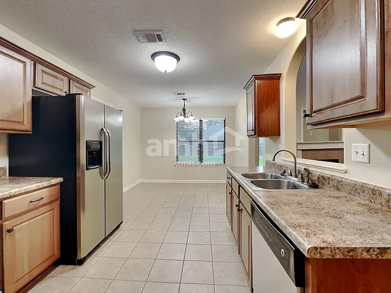 7708 Romero Dr — Photo 4