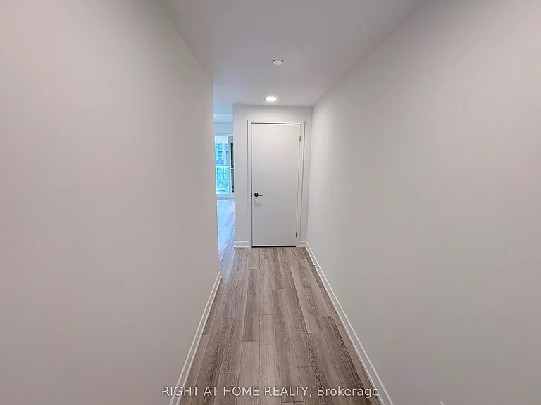 230 Simcoe St #1436 — Photo 6