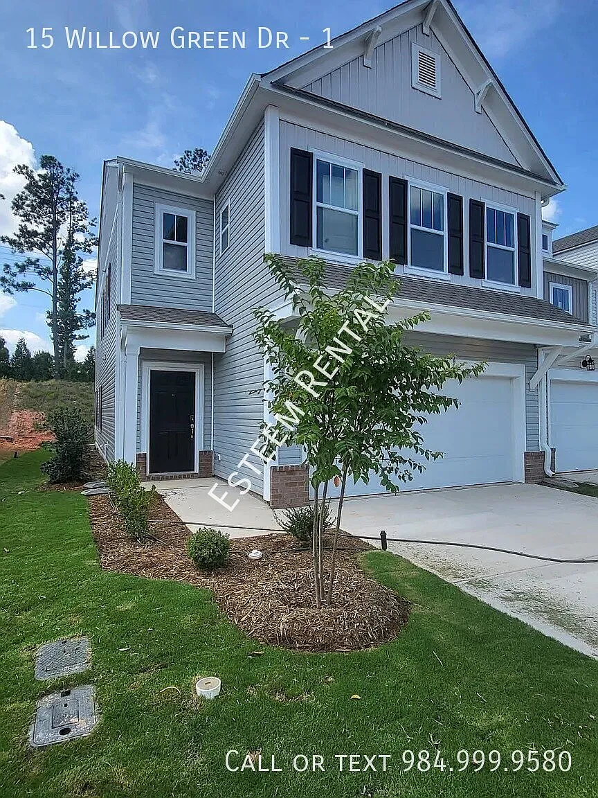 3 bed, 2.5 bath, 2262 sqft, $2,000 — Photo 1
