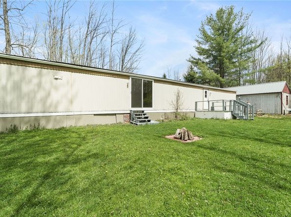 521 Hayts Rd, Ithaca, NY 14850