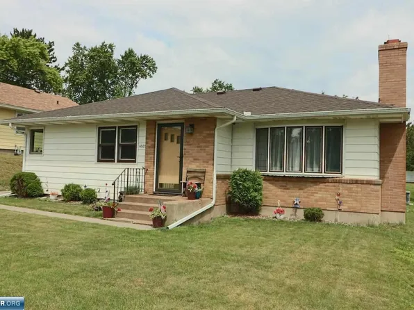 1005 Madison St, Eveleth, MN 55734
