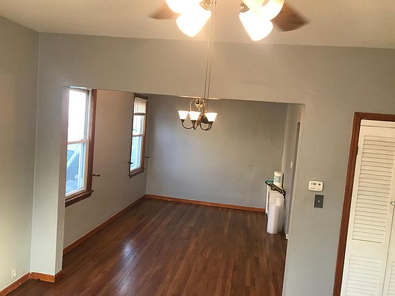 3rd image of 55 Banta Ave