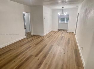 118 NW 124th St, Miami, FL 33168