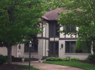 20143 Driftwood Ct, Strongsville, OH