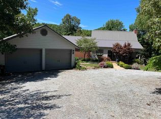 228 Cool Water Retreat, Mountain View, AR 72560