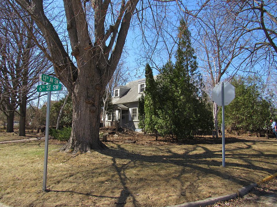 house view from corner