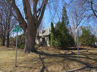 1300 6th St SW, Willmar, MN 56201