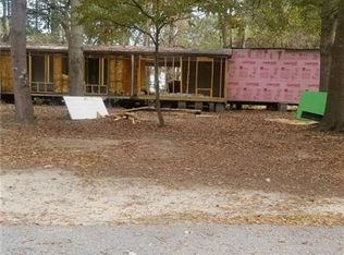 22401 Pine Villa Dr, Laurinburg, NC 28352