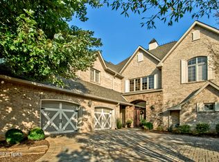 300 Grandville Ct, Vonore, TN 37885