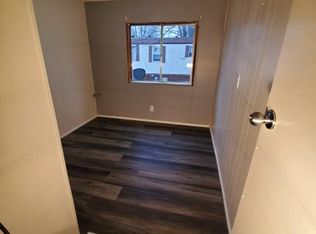 704 E Adams Ave #C, Casey, IL 62420