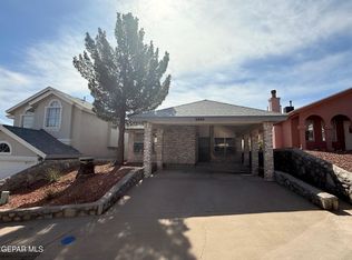 6840 Ridge Top Dr, El Paso, TX 79904