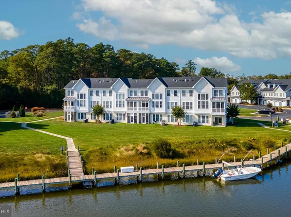 11100 Blockade Ln Unit 204, Berlin, MD 21811