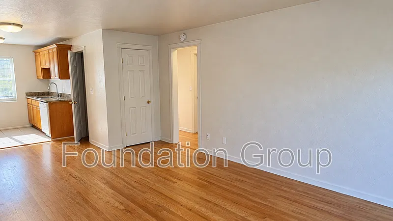 2 bed, 1.0 bath, 850 sqft, $2,365 — Photo 4