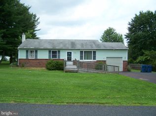 581 Township Line Rd, Telford, PA 18969