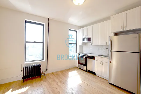 Rented by null | media 2