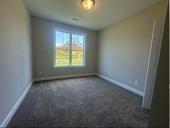 5th image of 849 Lillian Park Drive #LP17