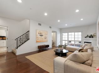 851 N San Vicente Blvd ROOM 124, West Hollywood, CA 90069