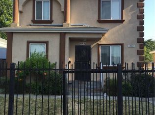 834 E 77th St, Los Angeles, CA 90001