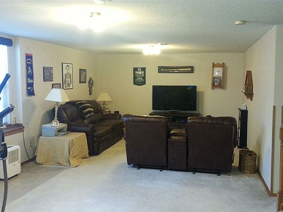 4th image of 2904 Wildwood Way