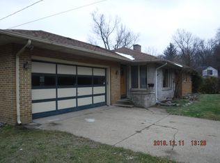 1011 Davis St, Kalamazoo, MI 49008