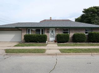 5022 S Hately Ave, Cudahy, WI 53110