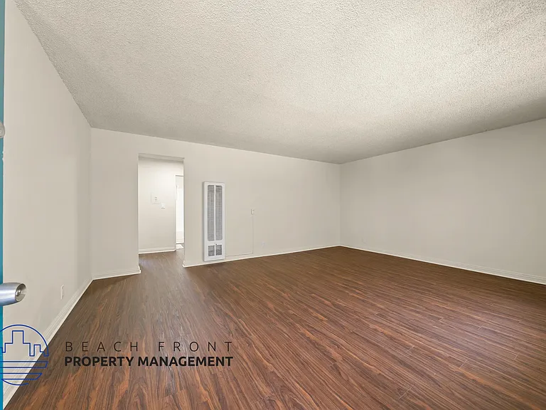 8439 Adams St. — Photo 16