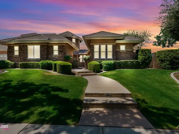 12100 Clegg Dr, Bakersfield, CA 93311