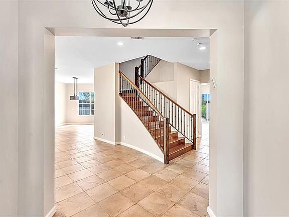 4th image of 9949 Cobblestone Creek Dr