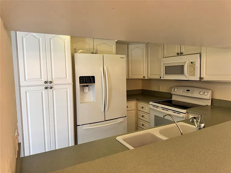 23465 Harborview Rd #824 — Photo 18