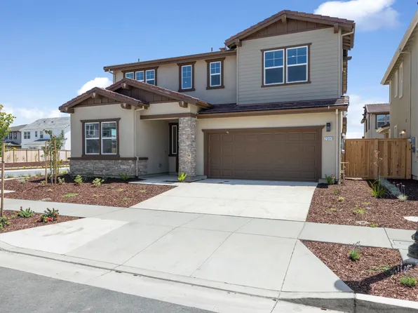2044 Flowing Way, Sacramento, CA 95832