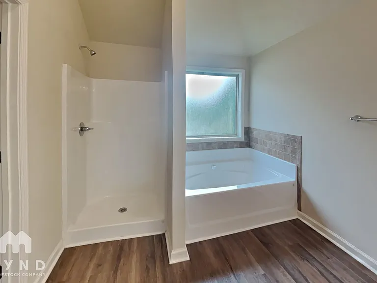 9028 Holder Rd — Photo 10