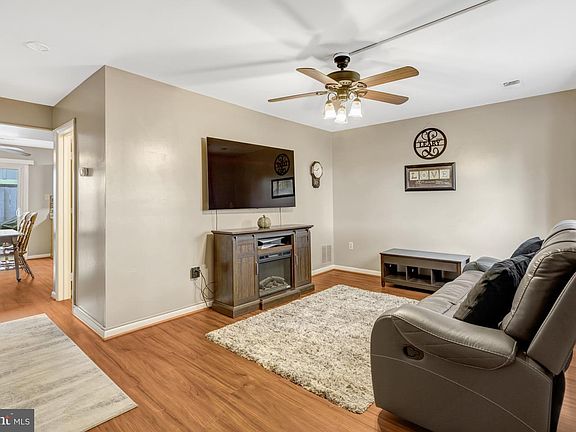 2nd image of 8667 Madera Ct