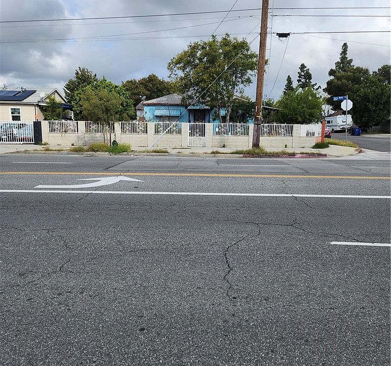 13533 Terra Bella St, Pacoima, CA 91331 Zillow