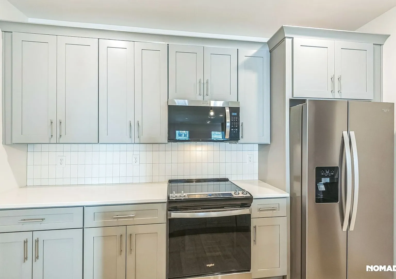 550 Markham St — Photo 3