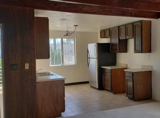 179 1/2 Saint Joseph Ave, Long Beach, CA 90803