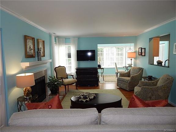 4th image of 4651 Four Seasons Ter Unit A
