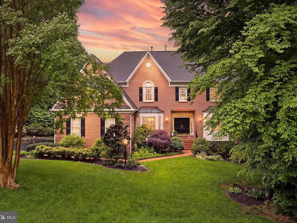 1st image of 10693 Alliwells Ct