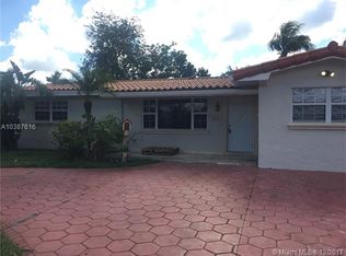 8870 NW 14th St, Pembroke Pines, FL 33024