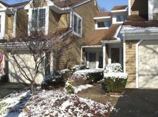 57 Stone Run Rd, Bedminster, NJ 07921