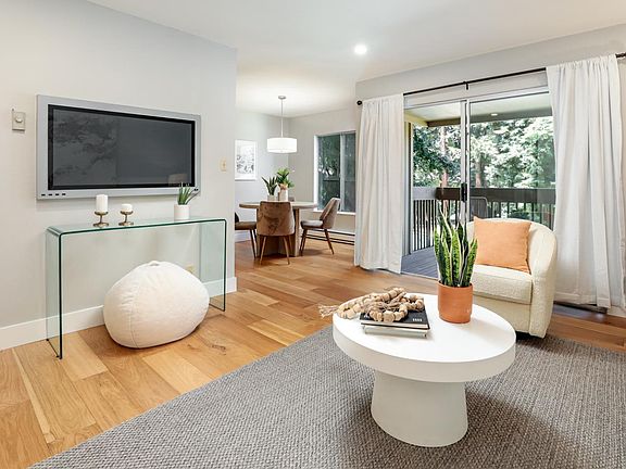 3rd image of 505 Cypress Point Dr Unit 20