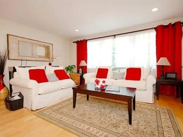 1600 Beacon St, Brookline, MA
