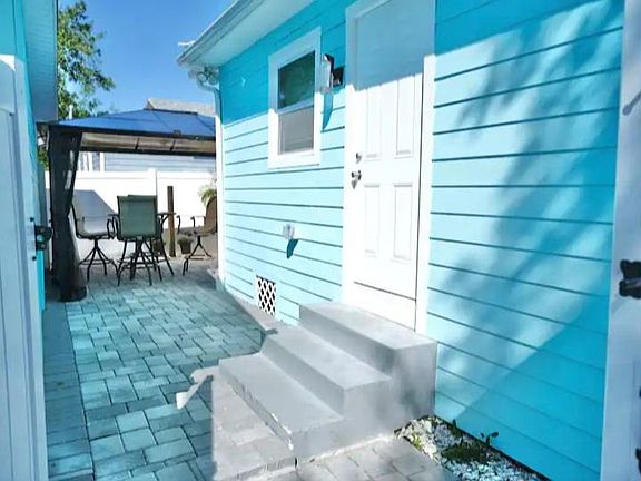 2nd image of 2217 Thrace St