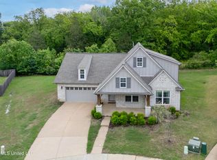 9593 Edgewater Cv, Olive Branch, MS 38654