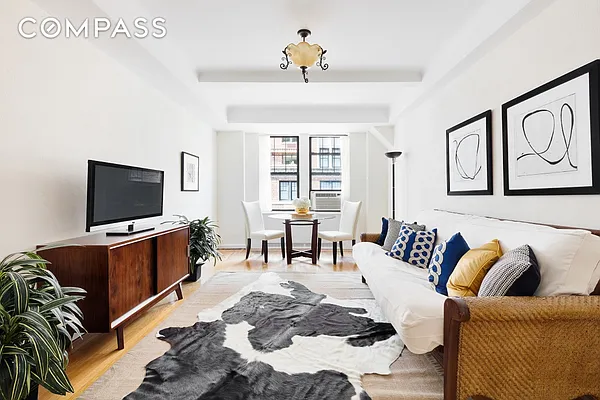 Sold by Compass | media 11