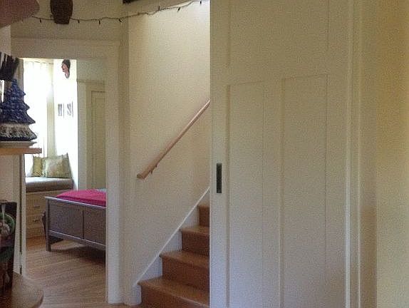 stairs to 2nd floor master