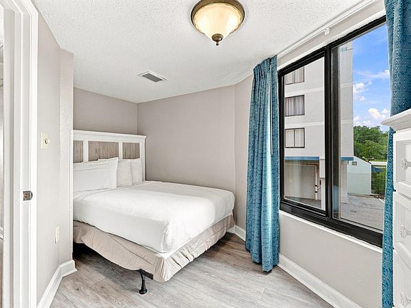 3rd image of 202 70th Ave. N #109